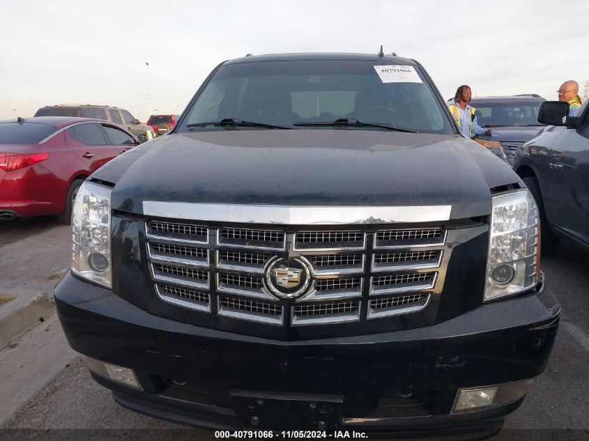 2011 Cadillac Escalade Esv Luxury VIN: 1GYS4HEFXBR325899 Lot: 40791066