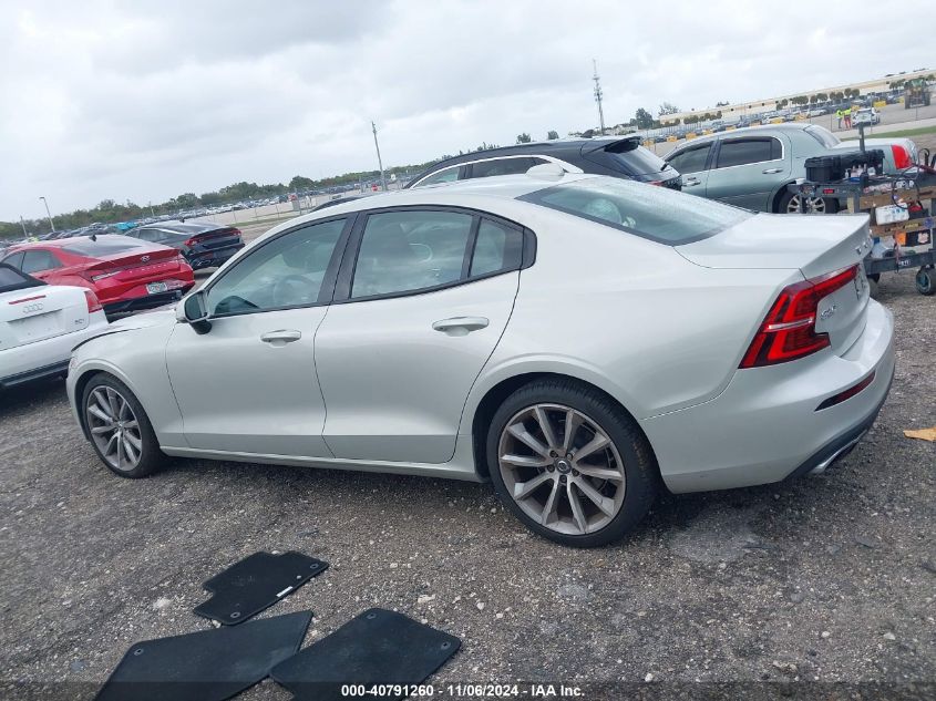 VIN 7JR102FK9LG063765 2020 Volvo S60, T5 Momentum no.14