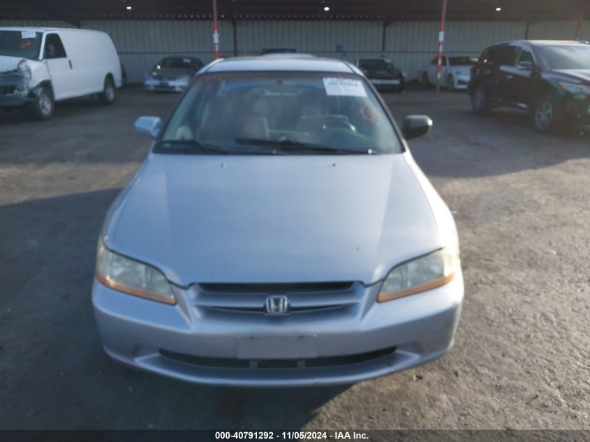 1998 Honda Accord Lx VIN: 1HGCG5540WA272392 Lot: 40791292