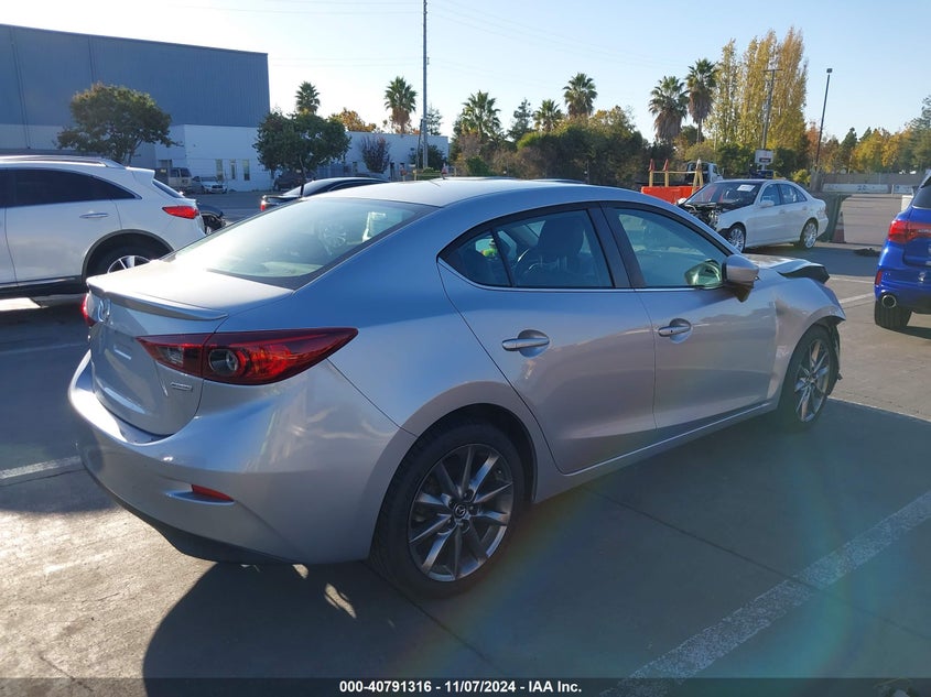 2018 MAZDA MAZDA3 TOURING - 3MZBN1V36JM199134