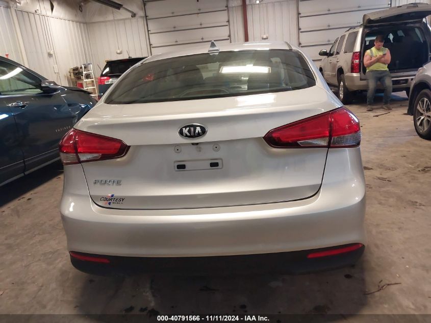 2018 Kia Forte Lx VIN: 3KPFL4A7XJE218489 Lot: 40791566