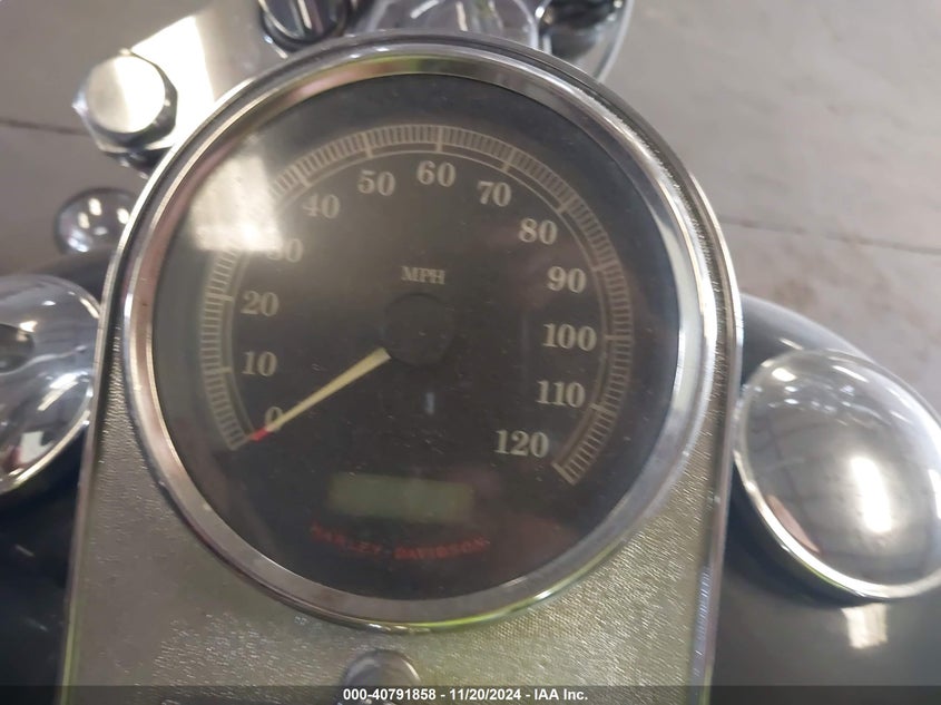 2008 HARLEY-DAVIDSON FXSTC 1HD1JL5198Y088142