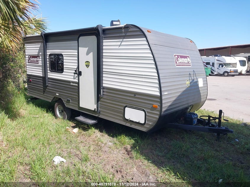 2023 COLEMAN TRAVEL TRAILER