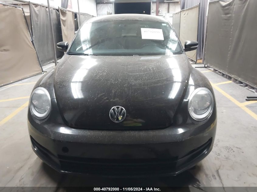 2013 Volkswagen Beetle 2.5L VIN: 3VWJX7AT2DM602173 Lot: 40792000