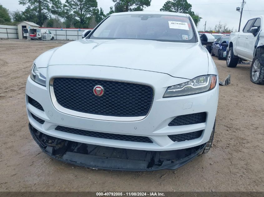 2017 Jaguar F-Pace 20D Prestige VIN: SADCK2BN0HA087968 Lot: 40792005