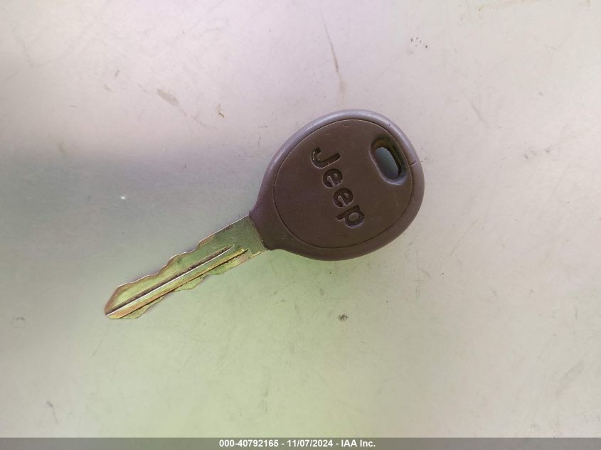 2001 Jeep Grand Cherokee Laredo VIN: 1J4GW48S41C580020 Lot: 40792165