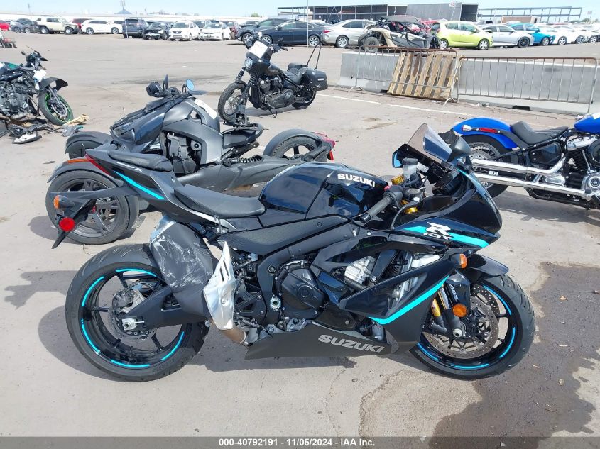 2024 Suzuki Gsx-R1000 R VIN: JS1DM11H2R7100325 Lot: 40792191