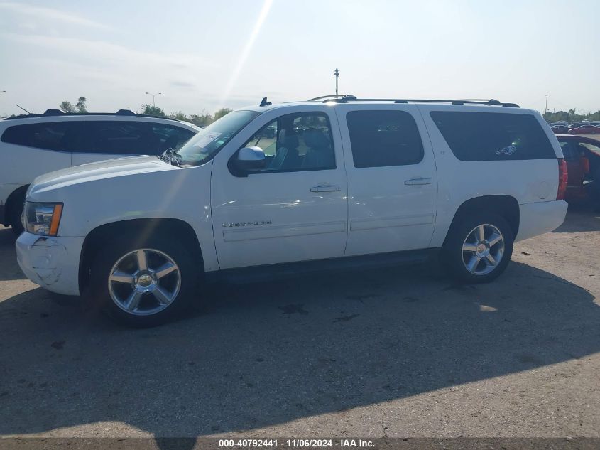 2014 Chevrolet Suburban 1500 Lt VIN: 1GNSCJE04ER102586 Lot: 40792441