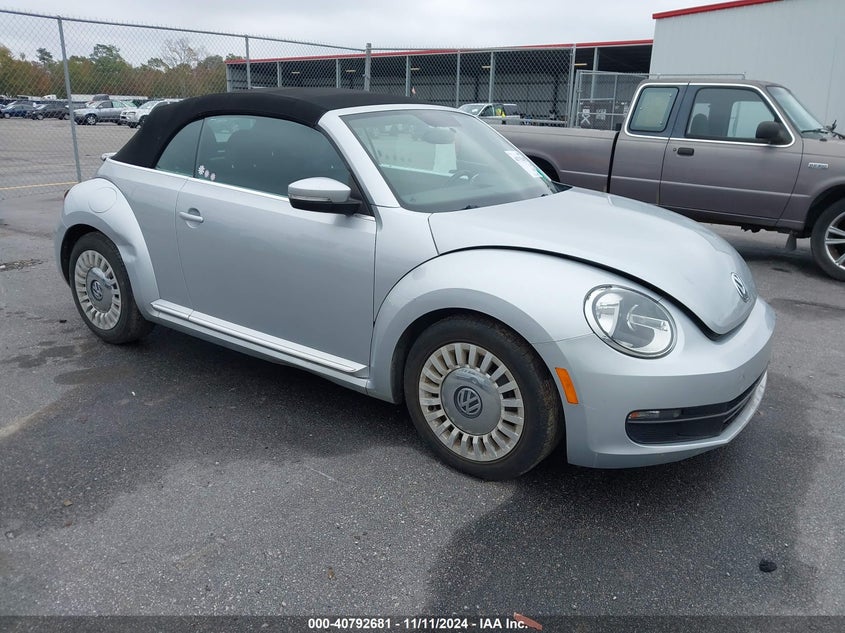2014 VOLKSWAGEN BEETLE 2.5L - 3VW5P7AT0EM808188