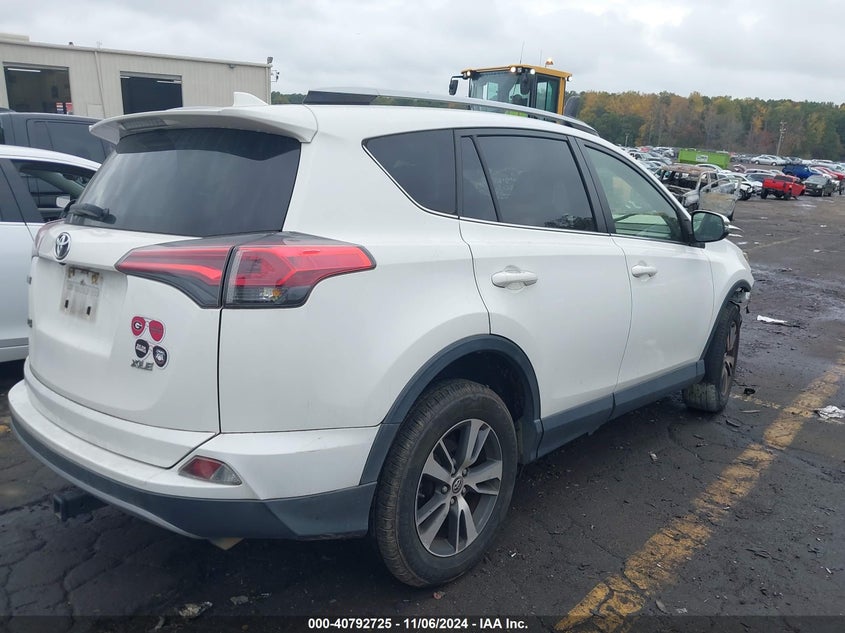 VIN JTMWFREV0JJ743058 2018 TOYOTA RAV4 ADVENTURE/XLE