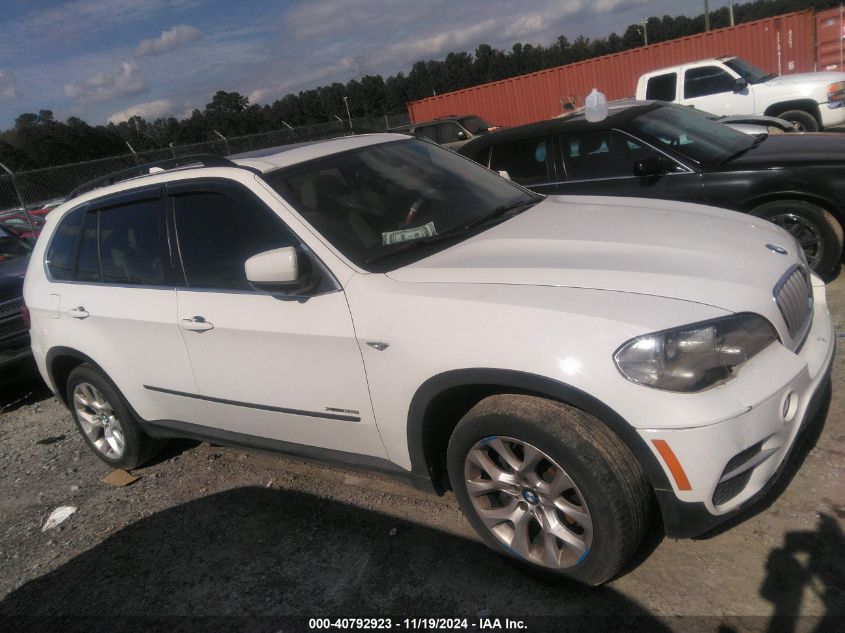 2013 BMW X5 xDrive35I/xDrive35I Premium/xDrive35I Sport Activity VIN: 5UXZV4C56D0E01096 Lot: 40792923