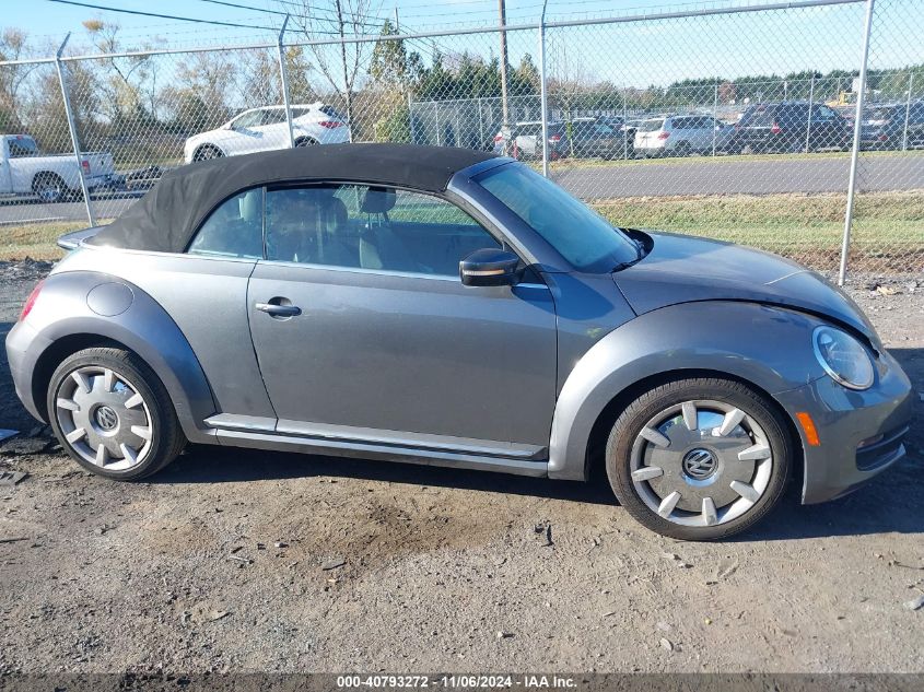 2013 Volkswagen Beetle 2.5L VIN: 3VW5P7AT6DM821641 Lot: 40793272