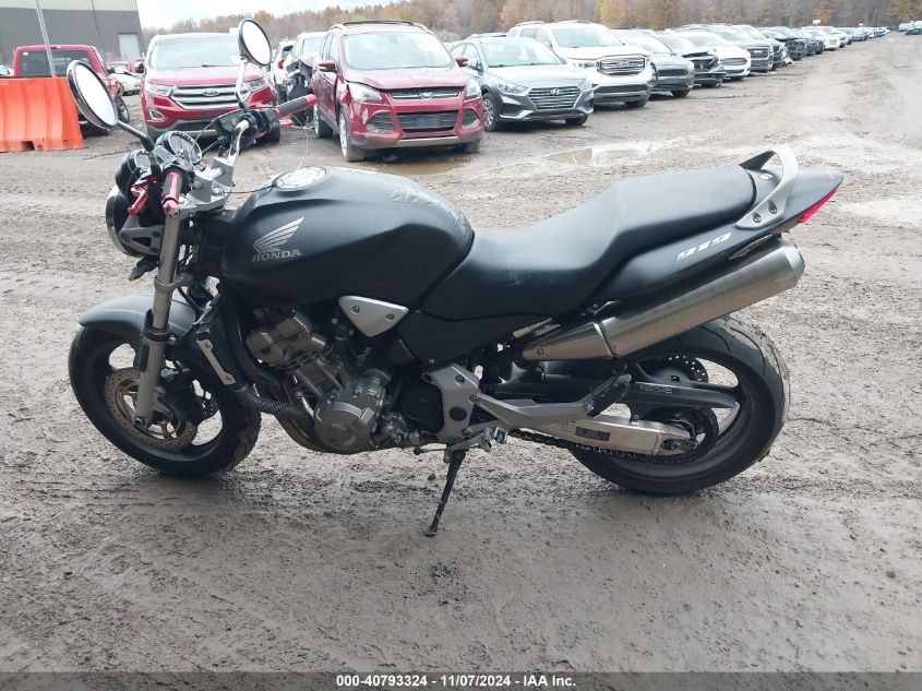 2002 Honda Cb900 F VIN: JH2SC48052M000770 Lot: 40793324