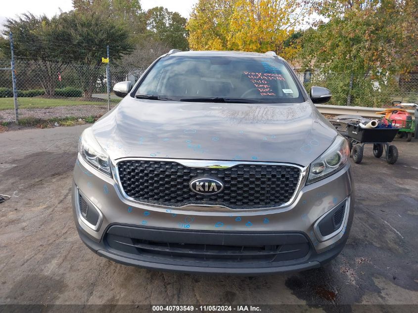 2017 KIA SORENTO 2.4L LX - 5XYPG4A33HG265382