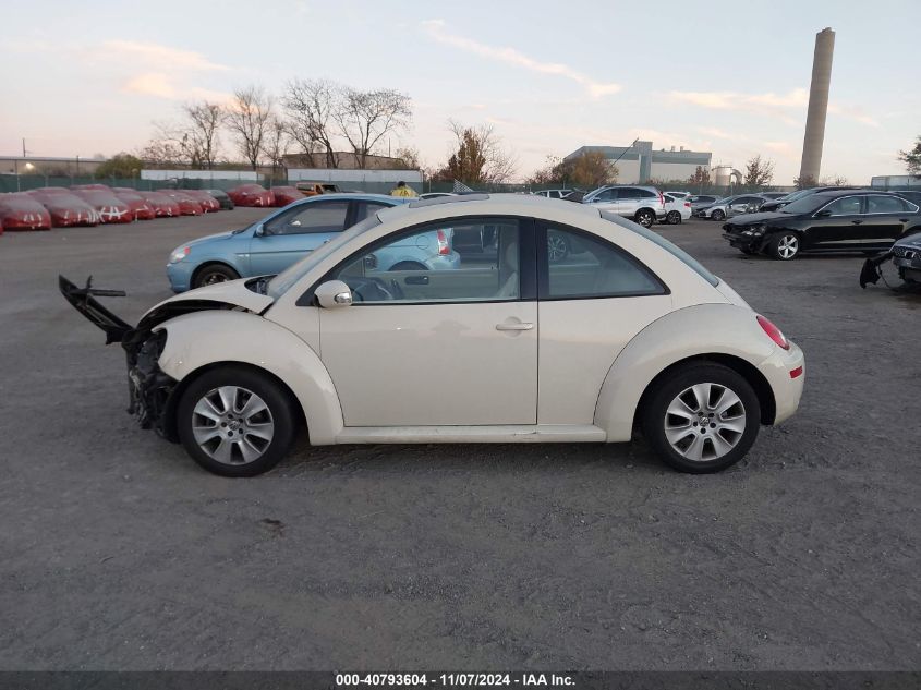 2009 Volkswagen New Beetle 2.5L VIN: 3VWRG31C69M514651 Lot: 40793604