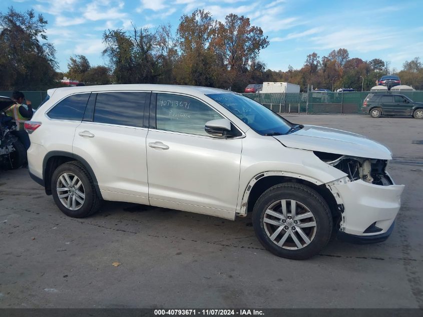 2015 Toyota Highlander Le V6 VIN: 5TDBKRFH2FS182617 Lot: 40793671