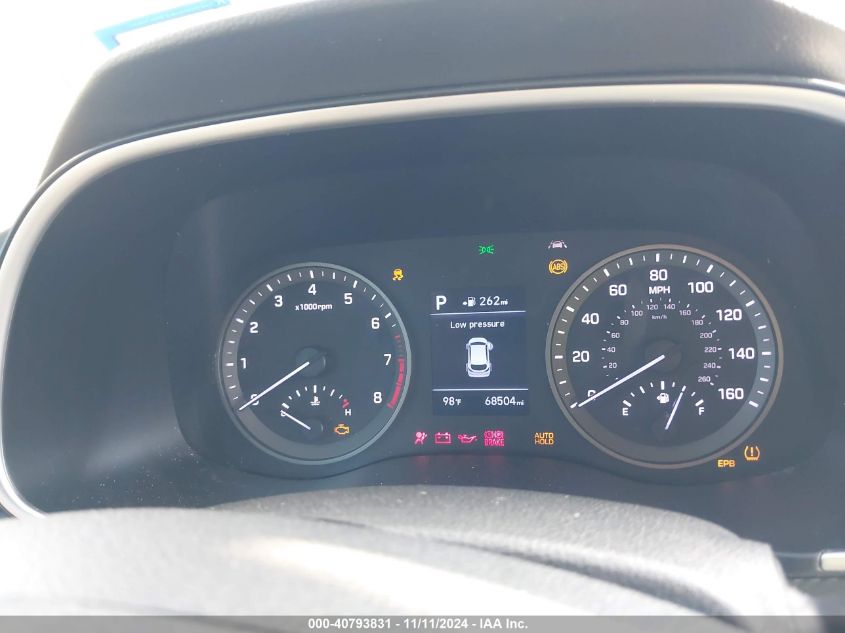 VIN KM8J23A4XLU076058 2020 HYUNDAI TUCSON SE