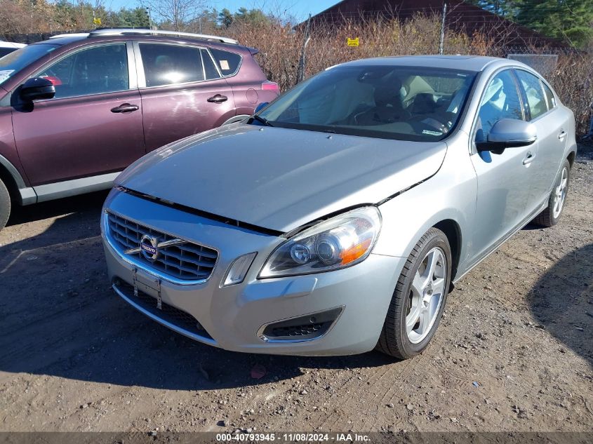 2013 Volvo S60 T5 VIN: YV1612FH0D1221964 Lot: 40793945