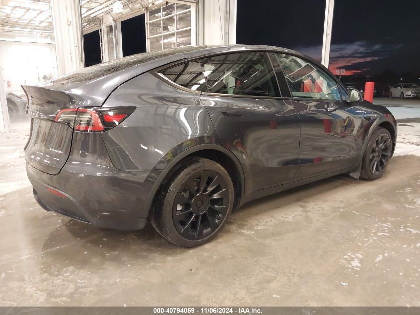 VIN 7SAYGDEE5RA284010 2024 Tesla Model Y, Long Rang... no.4