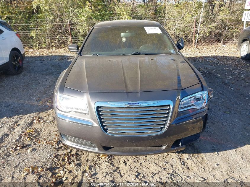 VIN 2C3CCAAG5DH630706 2013 Chrysler 300, Motown no.12