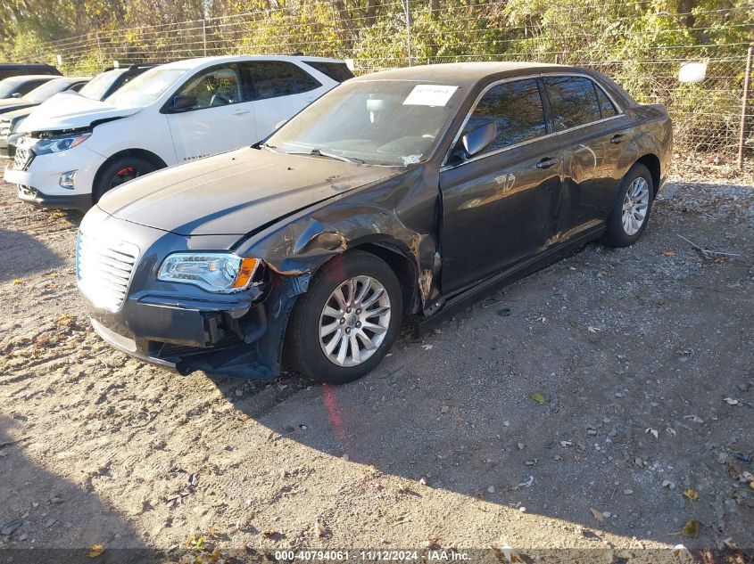 VIN 2C3CCAAG5DH630706 2013 Chrysler 300, Motown no.2