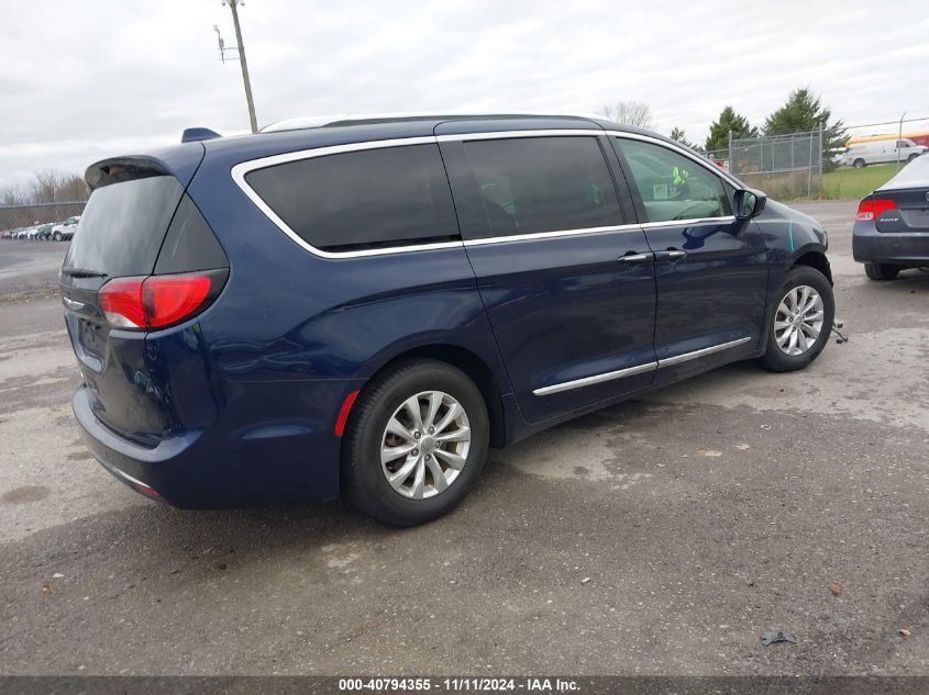 2018 Chrysler Pacifica Touring L VIN: 2C4RC1BG6JR233614 Lot: 40794355