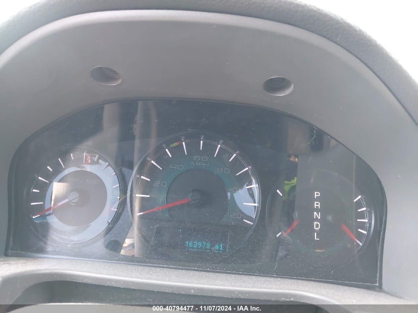2011 FORD FUSION VIN: 3FAHP0HA8BR319134