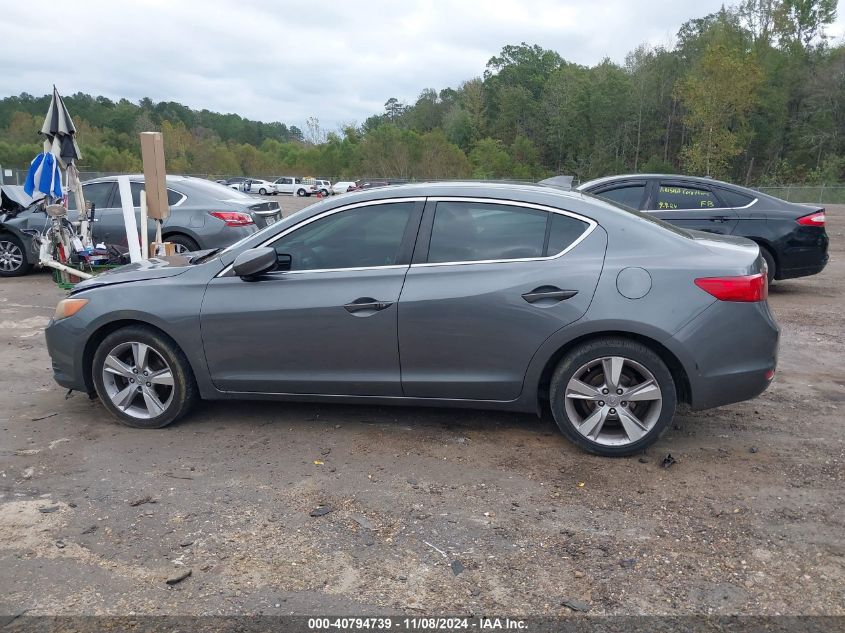 2013 Acura Ilx 2.0L VIN: 19VDE1F55DE000674 Lot: 40794739