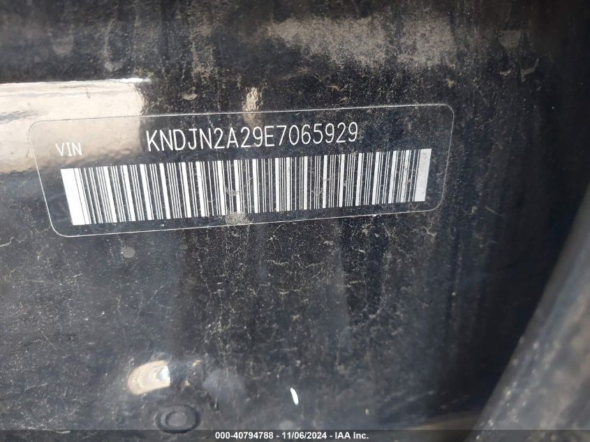 VIN KNDJN2A29E7065929 2014 KIA SOUL no.9