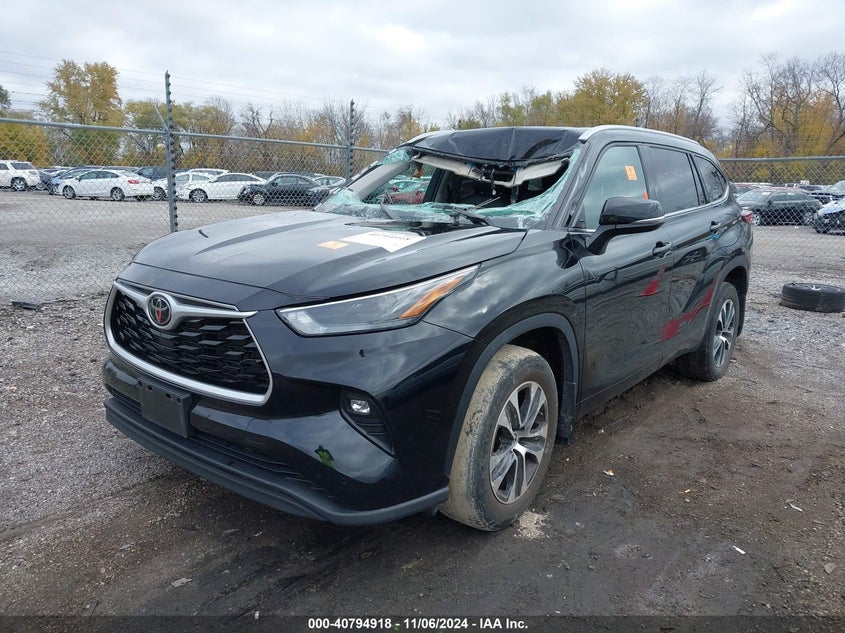 2022 TOYOTA HIGHLANDER VIN: 5TDGZRBH7NS564695