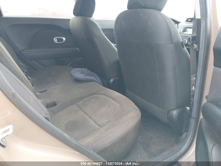 2015 KIA SOUL - KNDJN2A22F7187713