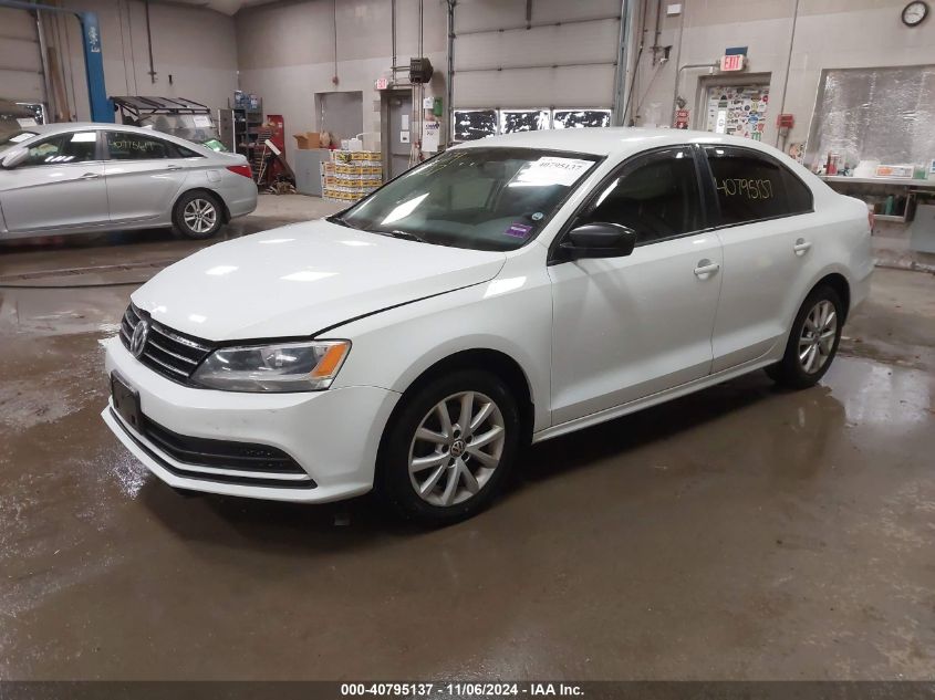 2015 Volkswagen Jetta 1.8T Se VIN: 3VWD17AJ8FM340630 Lot: 40795137