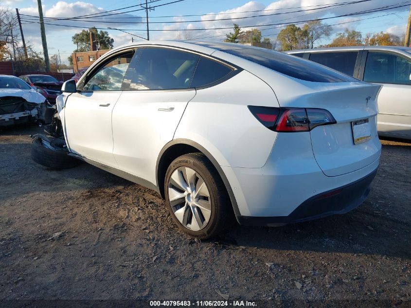 VIN 5YJYGDEE0MF109916 2021 Tesla Model Y, Long Rang... no.3