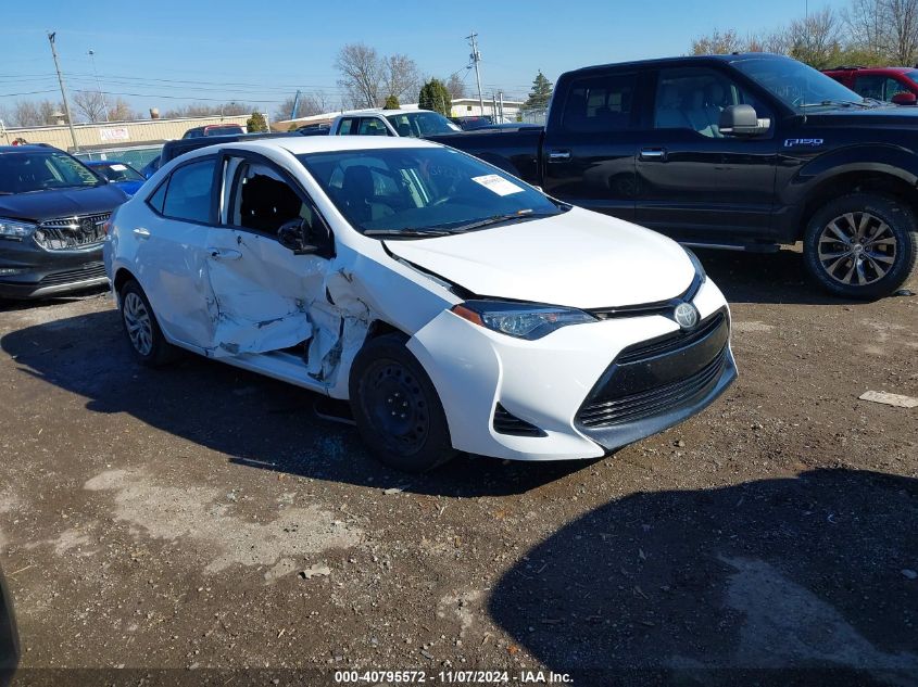 VIN 2T1BURHE2JC103851 2018 TOYOTA COROLLA no.1