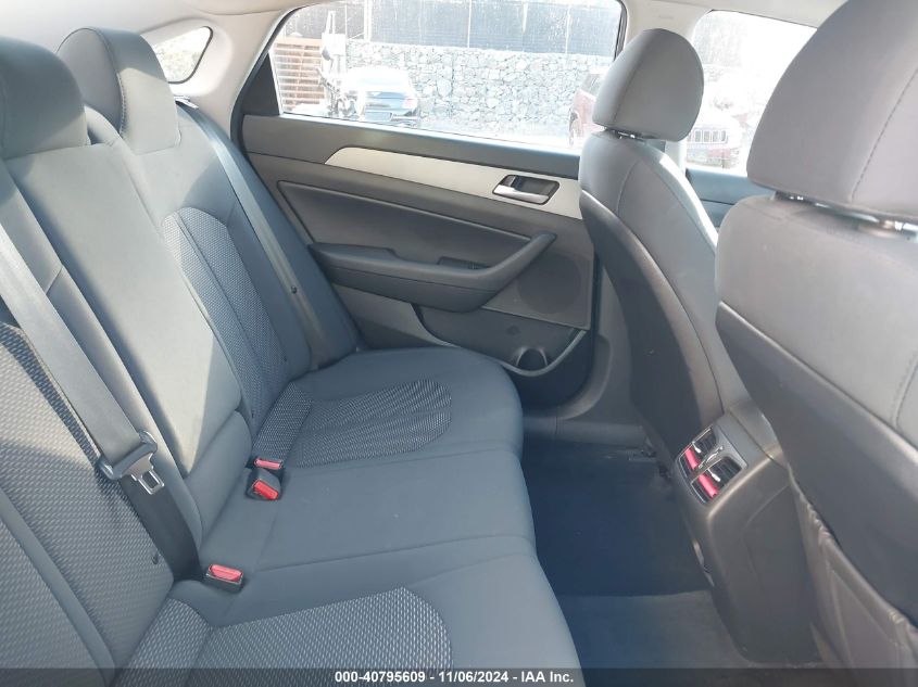 VIN 5NPE34AF9KH753023 2019 HYUNDAI SONATA SEL