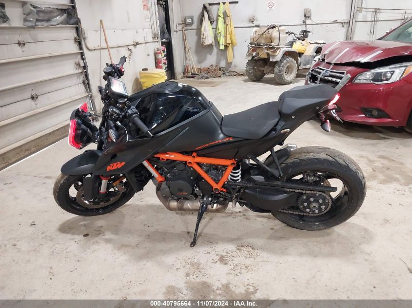 2020 Ktm 1290 Super Duke R VIN: VBKV39401LM925748 Lot: 40795664