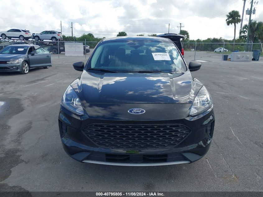 2022 Ford Escape S VIN: 1FMCU0F66NUA82308 Lot: 40795805