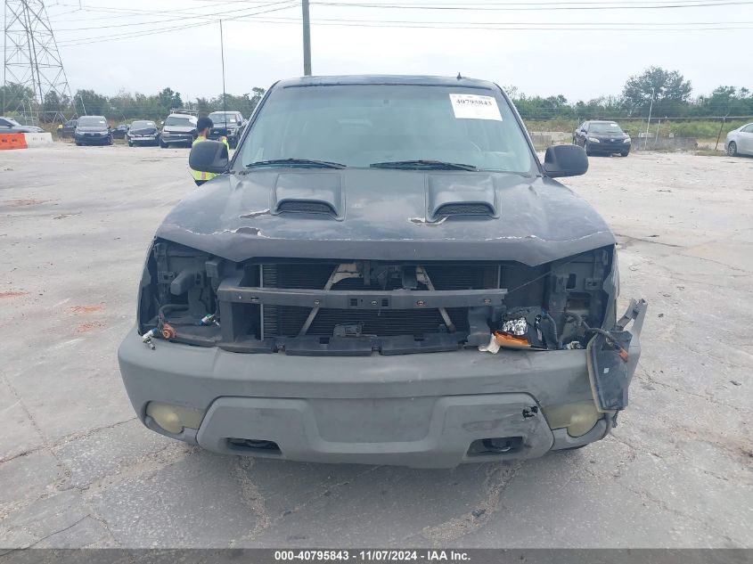 2002 Chevrolet Avalanche 1500 VIN: 3GNEK13T02G110340 Lot: 40795843