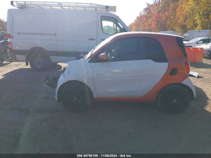 2016 Smart Fortwo Passion/Prime/Proxy/Pure VIN: WMEFJ5DA8GK074936 Lot: 40796109