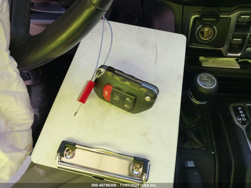 2018 JEEP WRANGLER UNLIMITED SPORT - 1C4HJXDG9JW271489