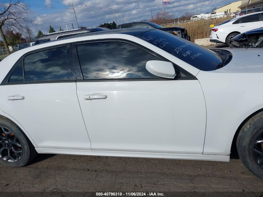 2018 Chrysler 300 300S Awd VIN: 2C3CCAGG9JH165642 Lot: 40796318