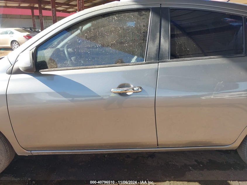 2014 NISSAN VERSA 1.6 SV - 3N1CN7AP4EL809761