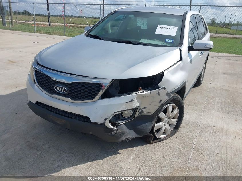 2013 KIA SORENTO LX - 5XYKT3A1XDG418137