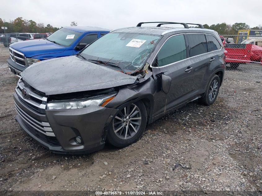 VIN 5TDKZRFH2JS541341 2018 TOYOTA HIGHLANDER no.2