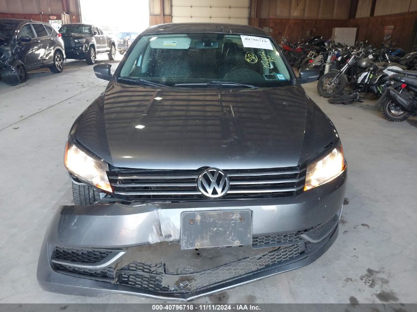 2014 Volkswagen Passat S VIN: 1VWAP7A34EC017808 Lot: 40796718