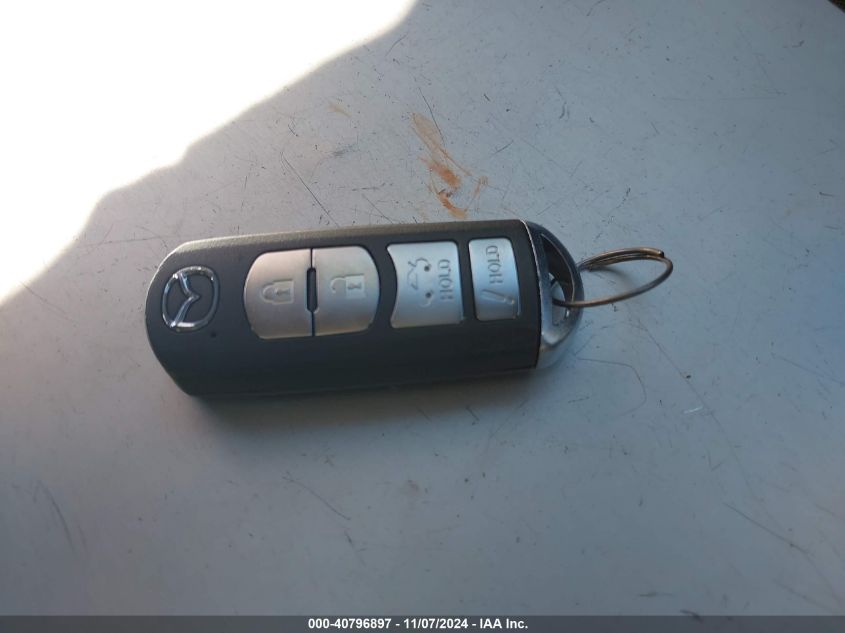 2018 MAZDA MAZDA3 TOURING - 3MZBN1V37JM172556