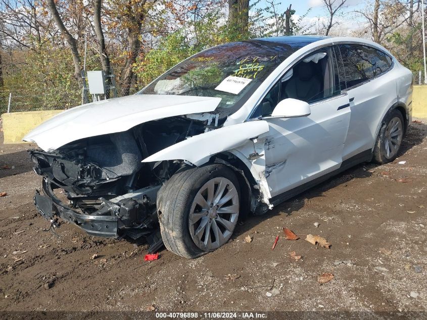 2020 Tesla Model X Long Range Dual Motor All-Wheel Drive/Long Range Plus Dual Motor All-Wheel Drive VIN: 5YJXCAE25LF300161 Lot: 40796898