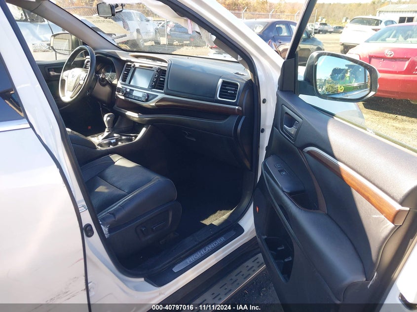 2016 TOYOTA HIGHLANDER LIMITED V6 - 5TDDKRFH6GS234406