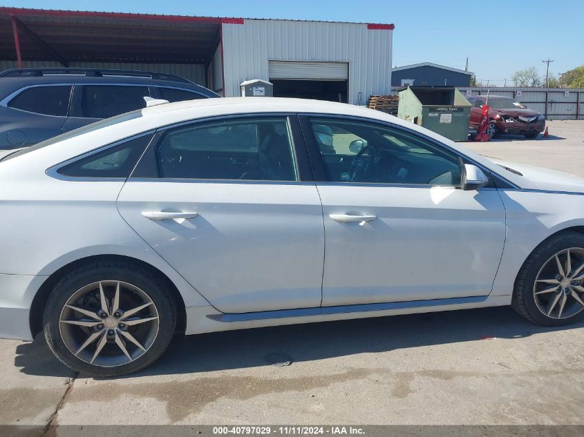 2017 Hyundai Sonata Sport 2.0T VIN: 5NPE34AB9HH584997 Lot: 40797029