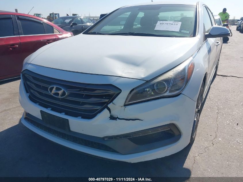 2017 Hyundai Sonata Sport 2.0T VIN: 5NPE34AB9HH584997 Lot: 40797029